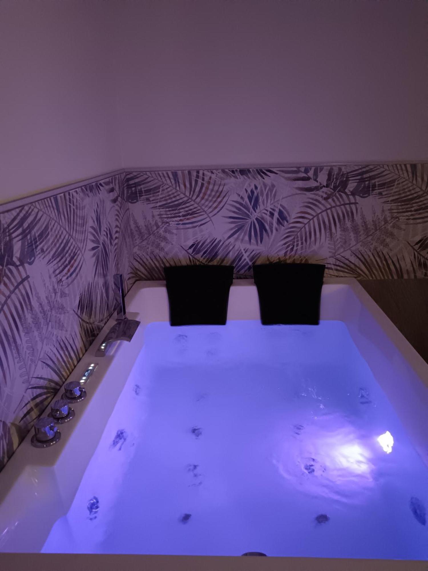 פלרמו Casa Petri Home Spa מראה חיצוני תמונה