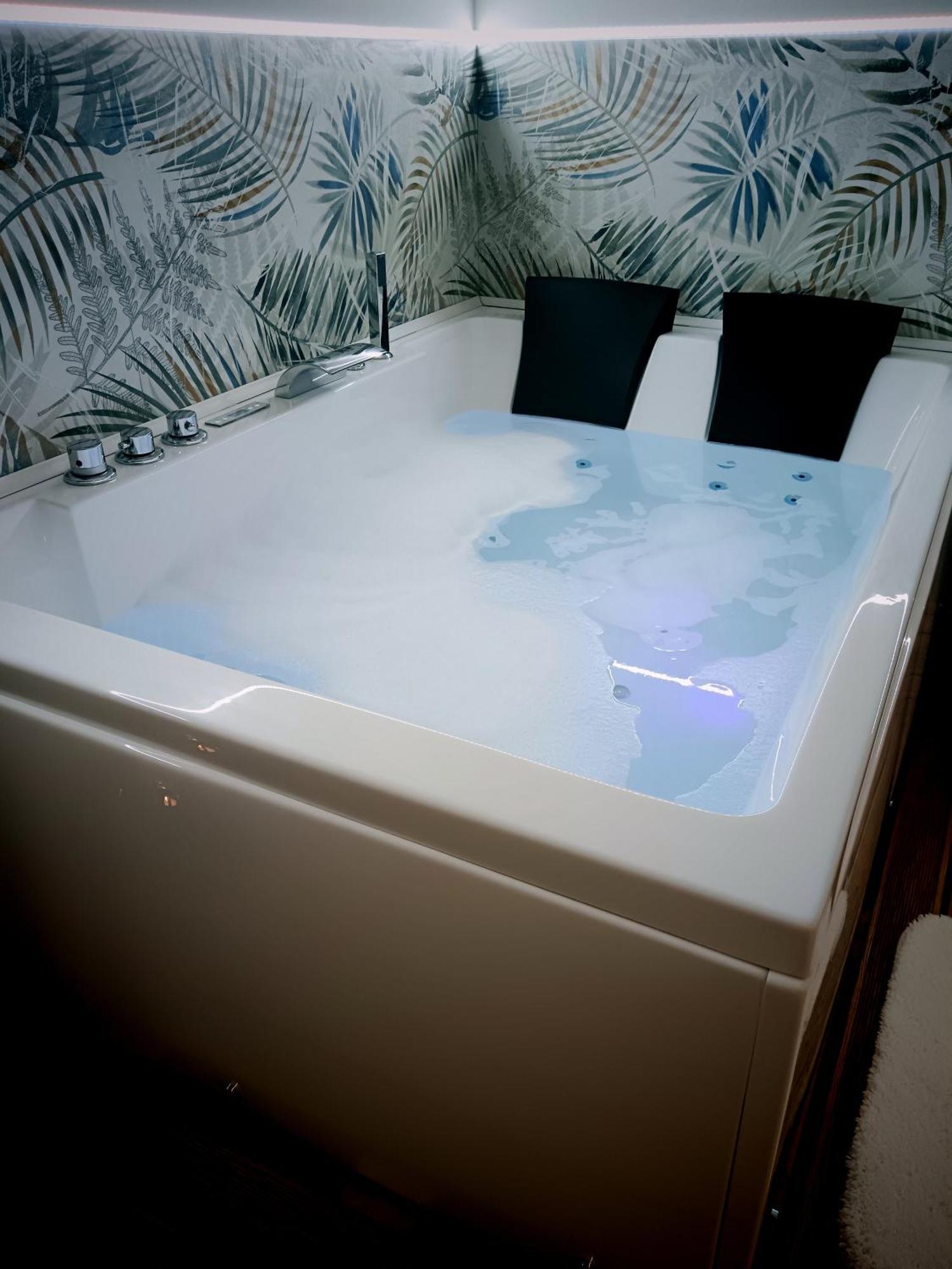 פלרמו Casa Petri Home Spa מראה חיצוני תמונה